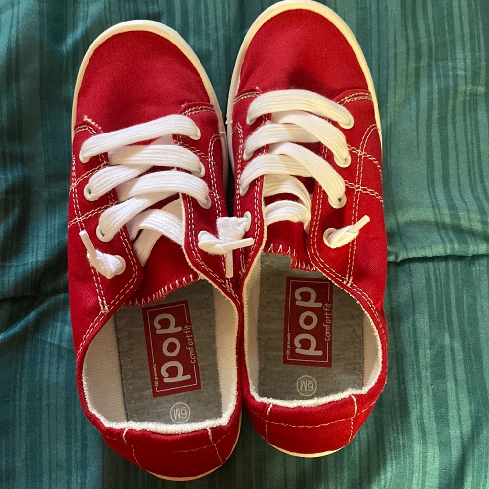 Brand new pop comfort fit shoes